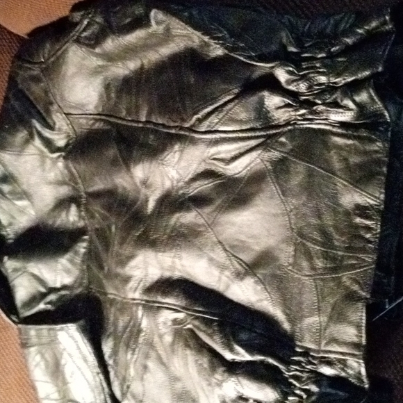 Black Leather biker Jacket - Picture 8 of 8
